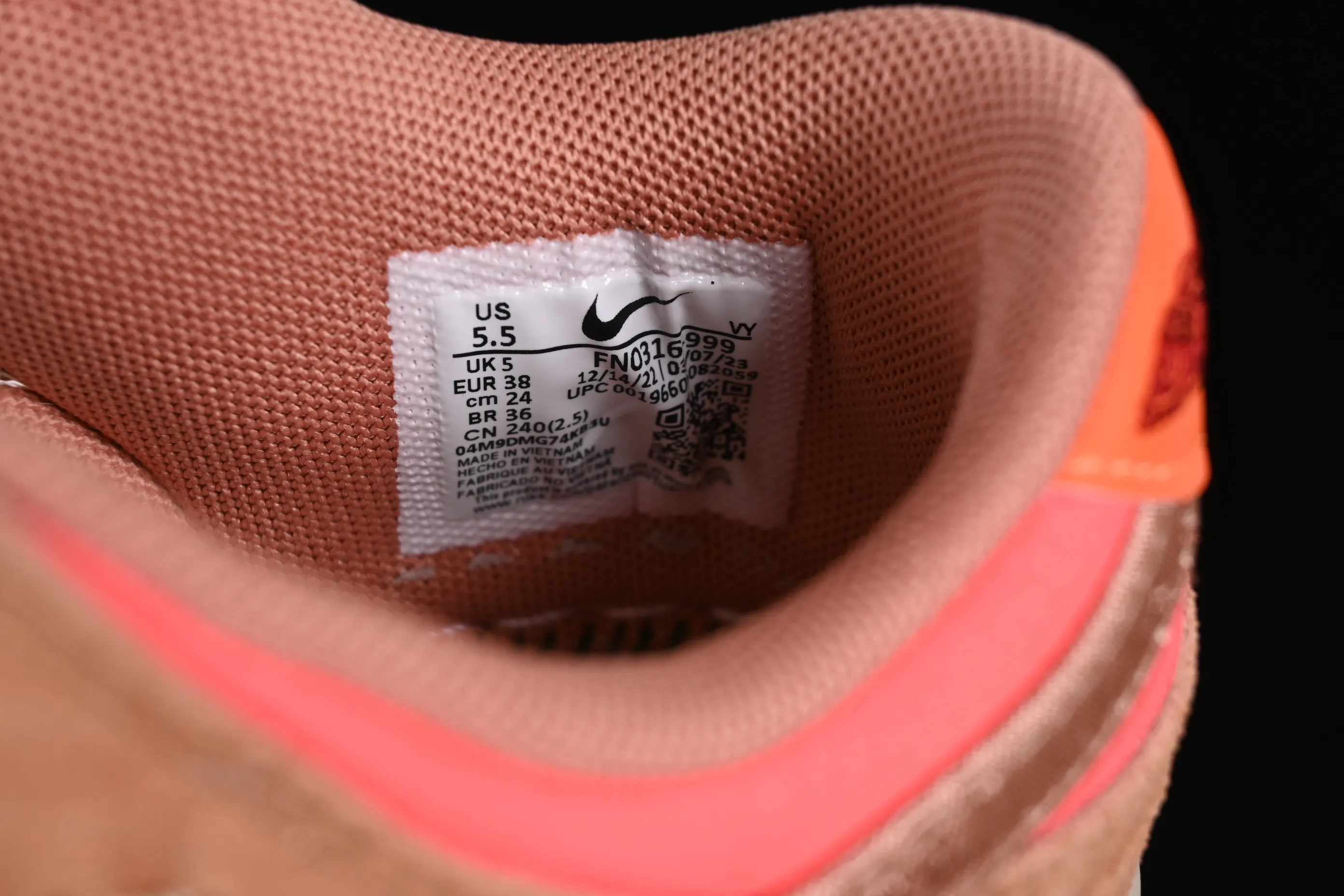 All categories Nk SB Dunk series Nk SB Dunk Low low-top sneakers J version Clot x Dunk Low "What The" joint model Yuanyang color SB low-top casual sneakers FN0316-999